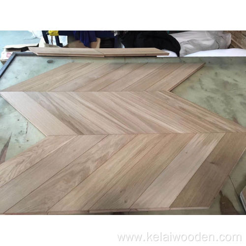 European oak chevron hardwood fishbone flooring